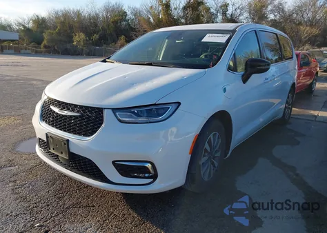 2024 Chrysler Pacifica Hybrid Select from USA, damaged, VIN 2C4RC1S73RR158155